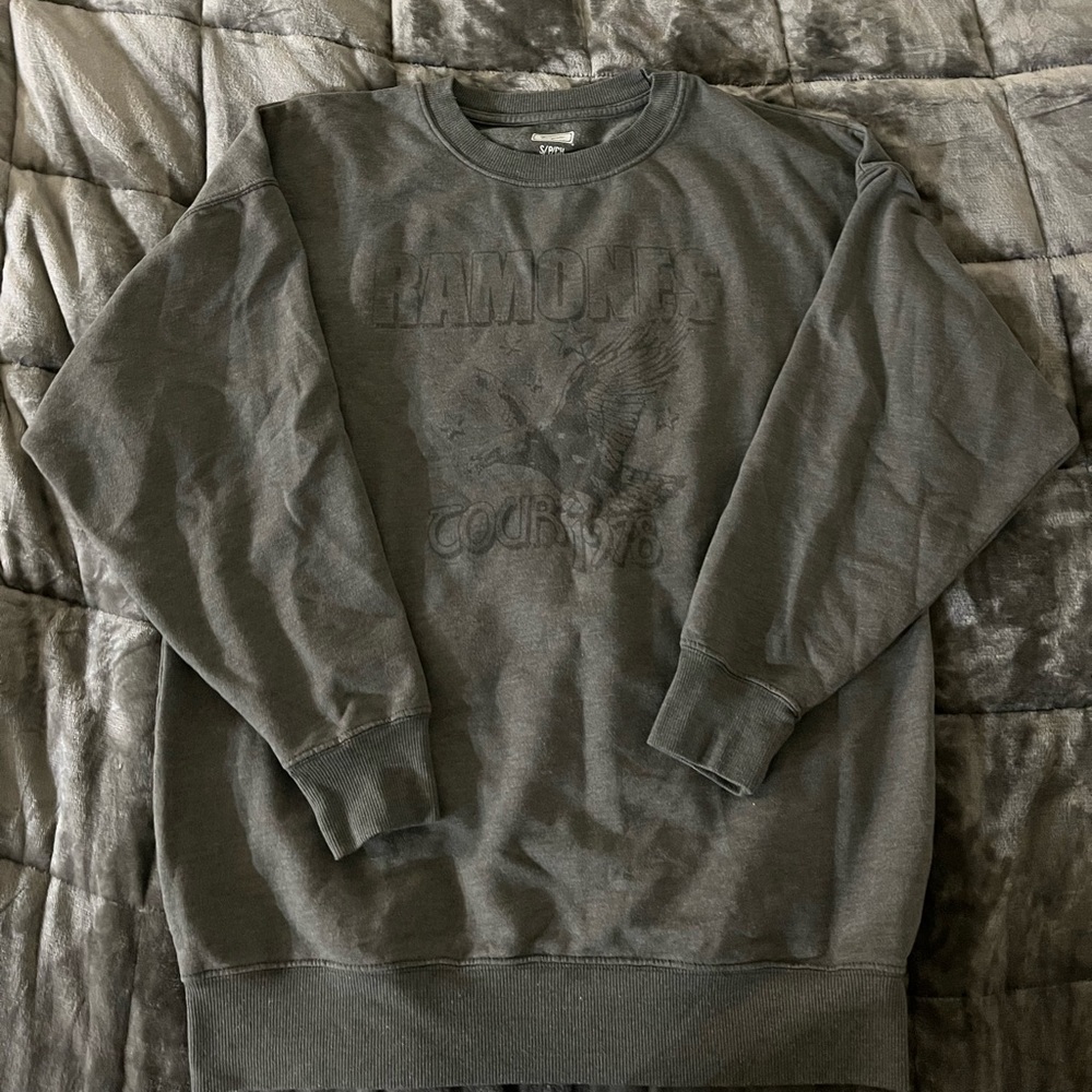AE tailgate ramones sweatshirt